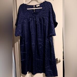 💥4/$15 Navy Blue Satin Leopard Print Dress